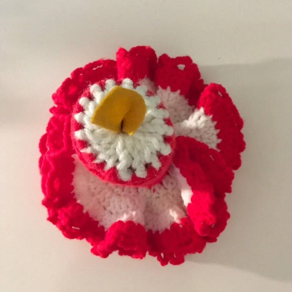 Vtg‎ Handmade Pair Crochet Christmas Holiday Candle Frill Skirt Felt Flame Decor